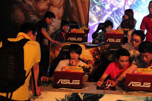 打进TI后的Soniqs中单Quinn在采访中表示：喷子请继续